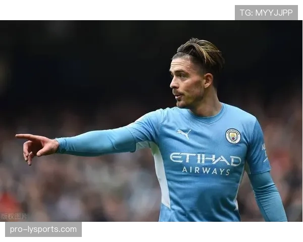 格拉利什如何在强强对话中通过边路持续撕开防线主导进攻